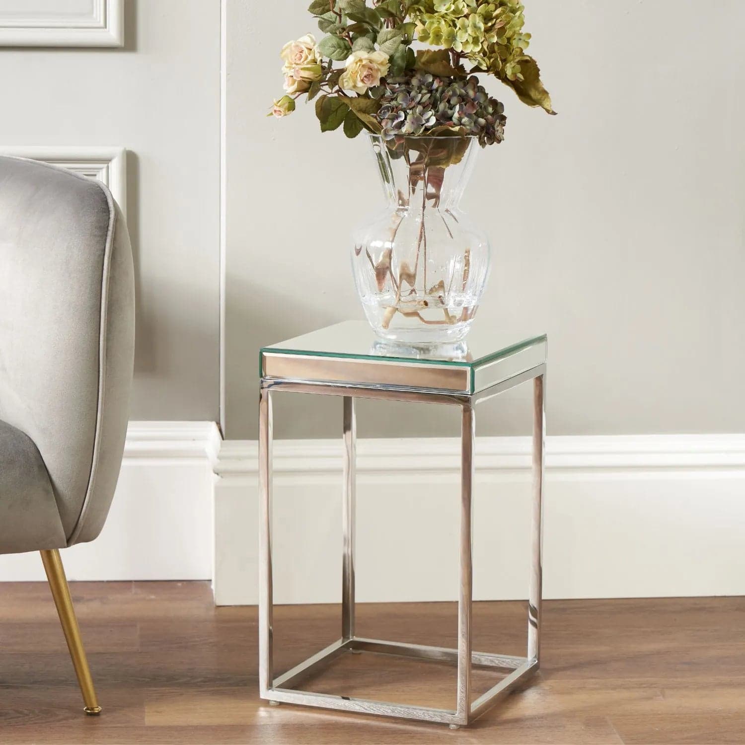 Small Mirrored Glass & Silver Metal Square Side Table – Slim Accent or Sofa Side Table with Mirrored Bevelled Edge Top 48x30x30cm